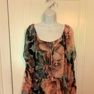 Jennifer Lopez floral dress